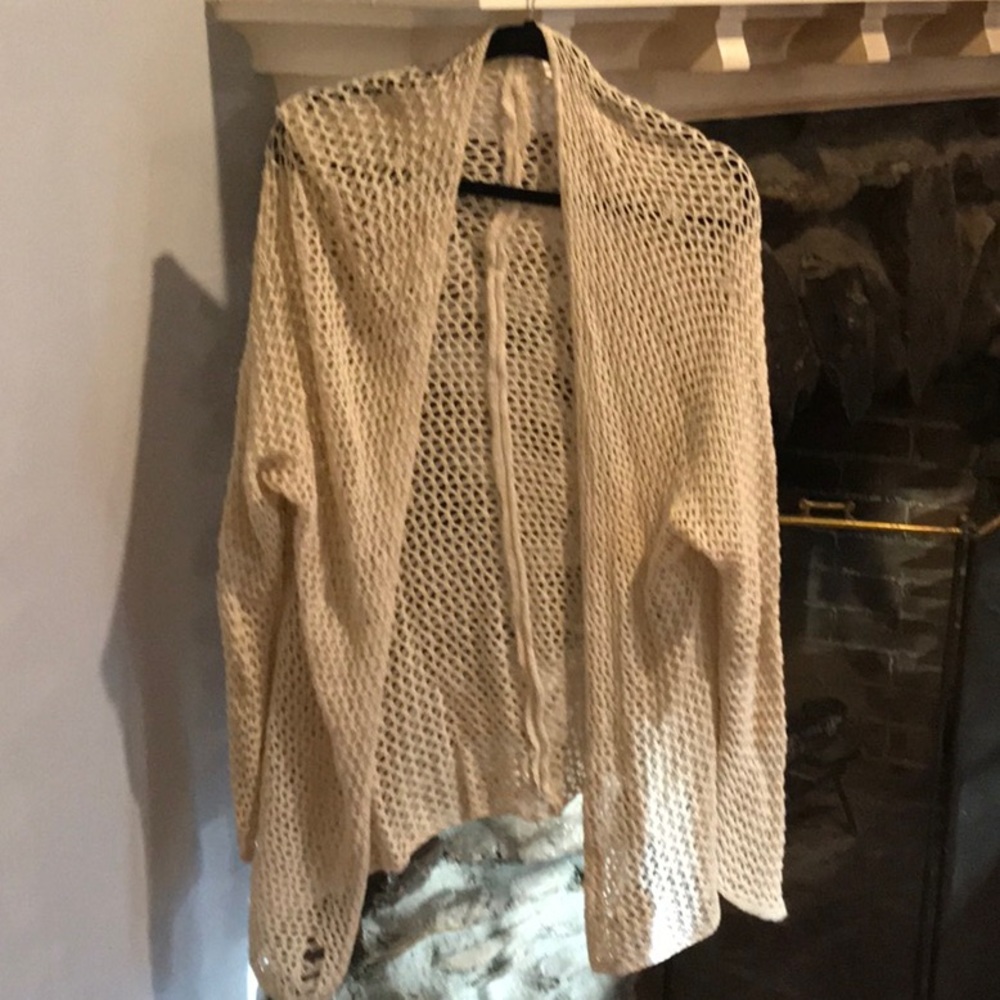 Brandy Melville sweater